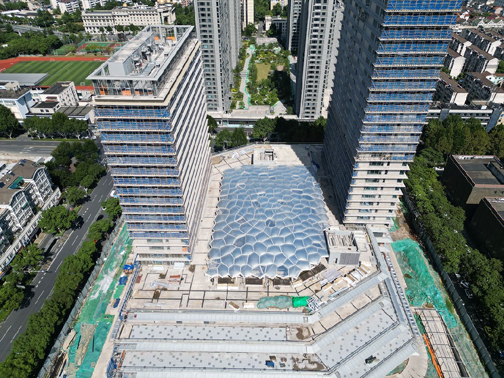 深度解析|ETFE高效消防排煙熔斷系統