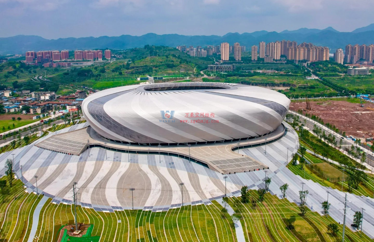 超震撼!重慶龍興足球場嗨聲響徹云霄 超震撼!重慶龍興足球場嗨聲響徹云霄